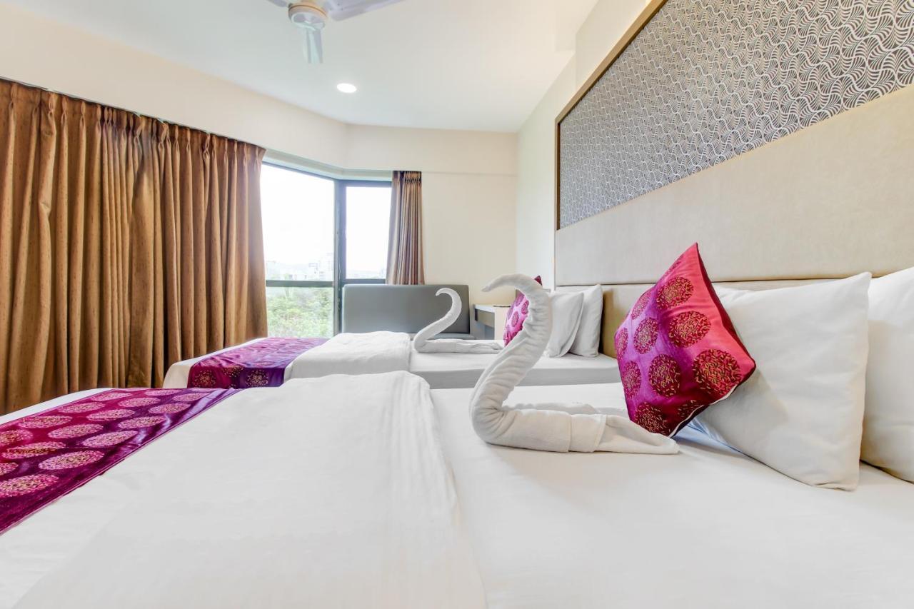 Hotel Grand Mookambika à Navi Mumbai Extérieur photo