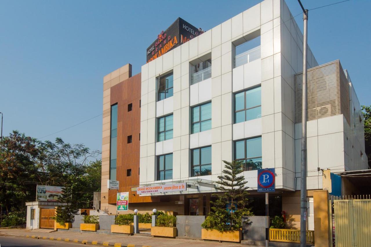 Hotel Grand Mookambika à Navi Mumbai Extérieur photo