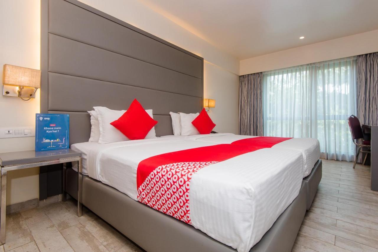 Hotel Grand Mookambika à Navi Mumbai Extérieur photo